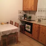 Village Apartman Árszosz