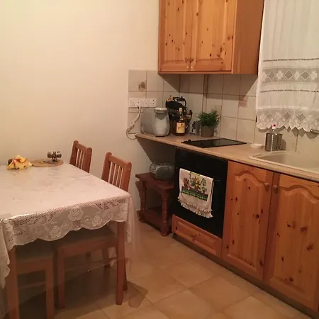 Village Apartment Arsos